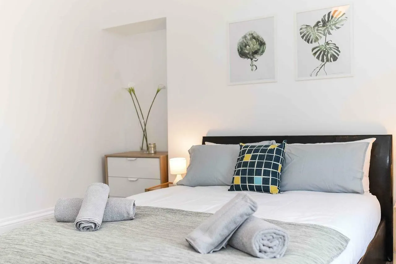 Stafford Modern Apartment Aberdeen 0*,  Reino Unido
