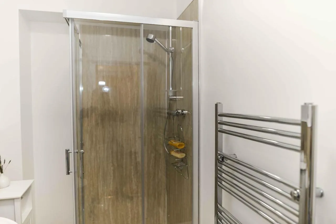 Stafford Modern Apartment Aberdeen 0*,  Reino Unido